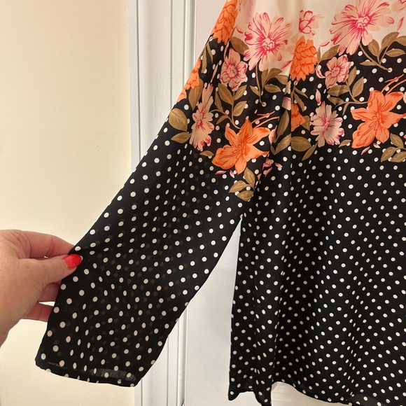 Talbots Black and White Boxy 3/4 Sleeve Blouse - Picture 4 of 6